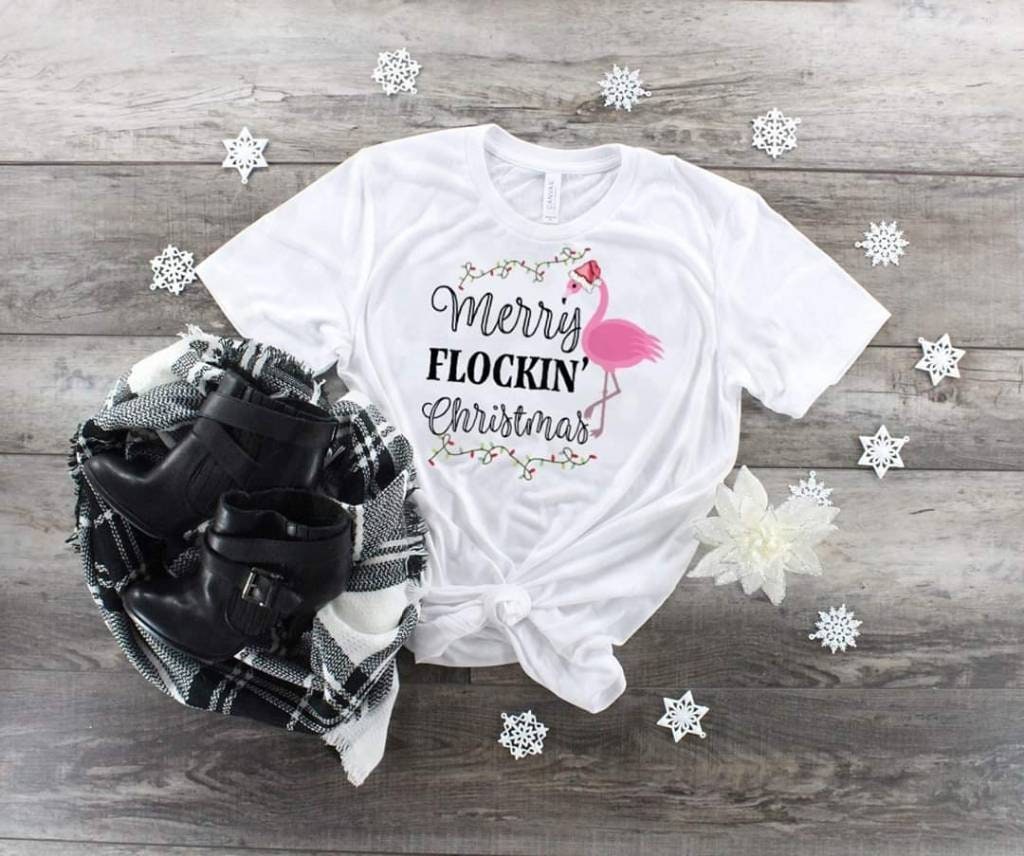 Merry Flockin' Christmas Flamingo Unisex T-shirt