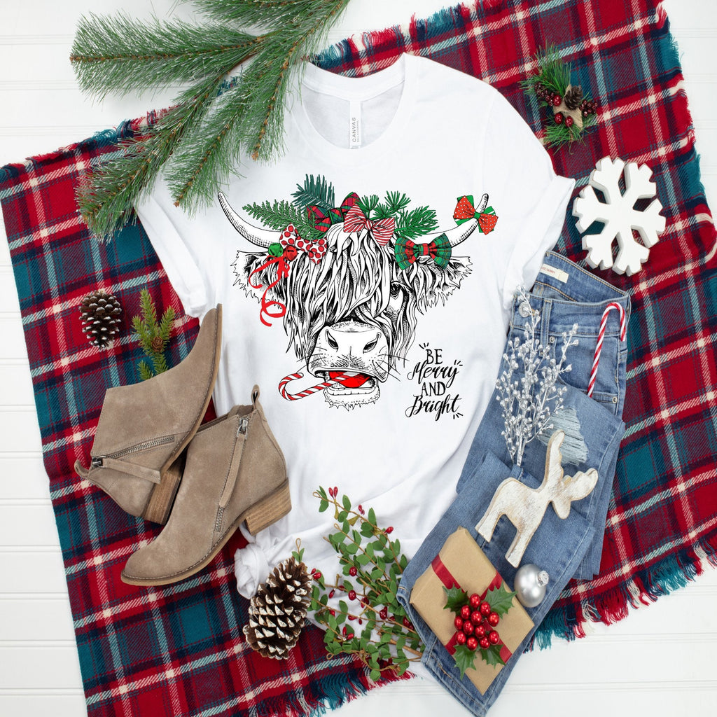 Highland Long Haired Cow Christmas.. design t-shirt