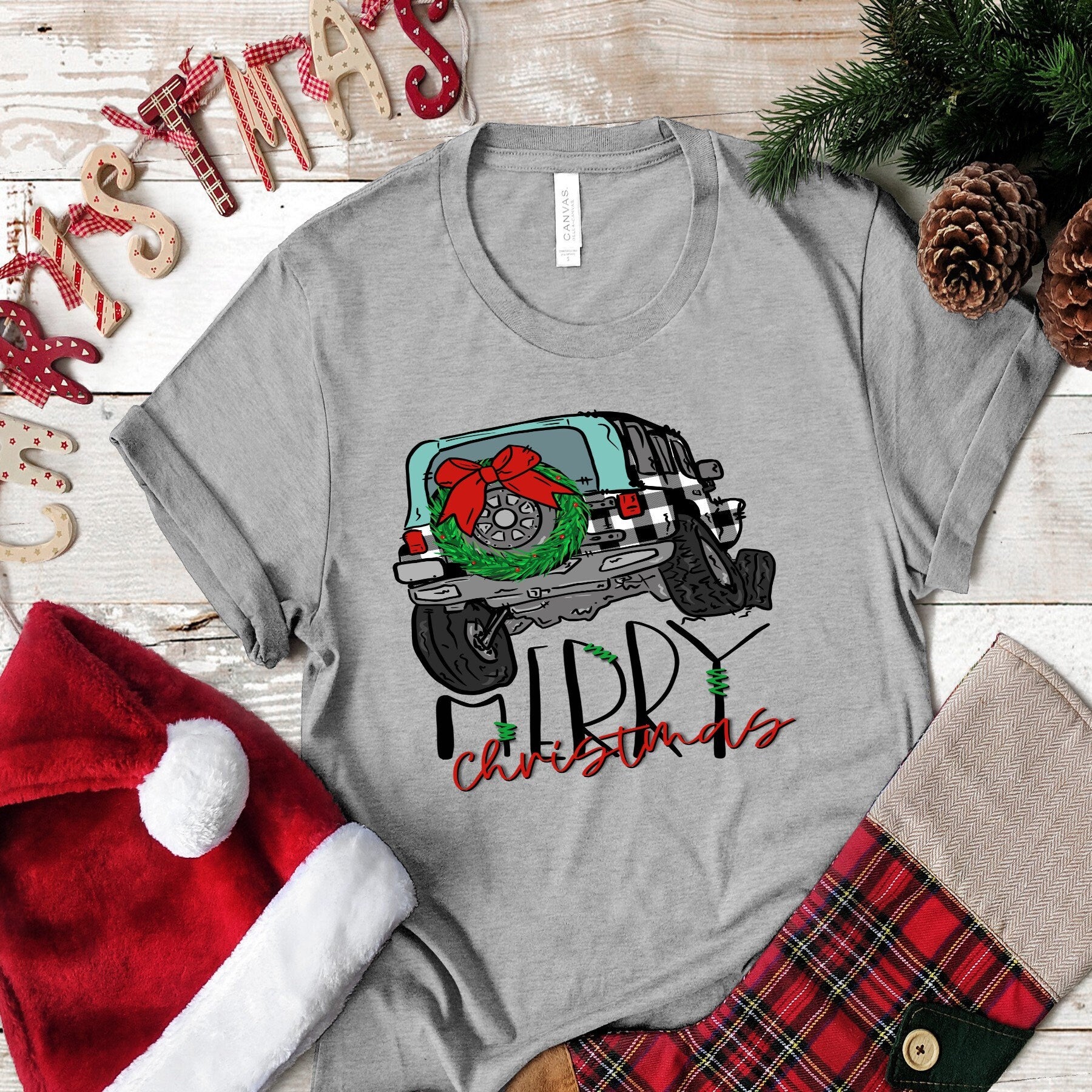 Merry Christmas Plaid 4 wheel truck .. design t-shirt