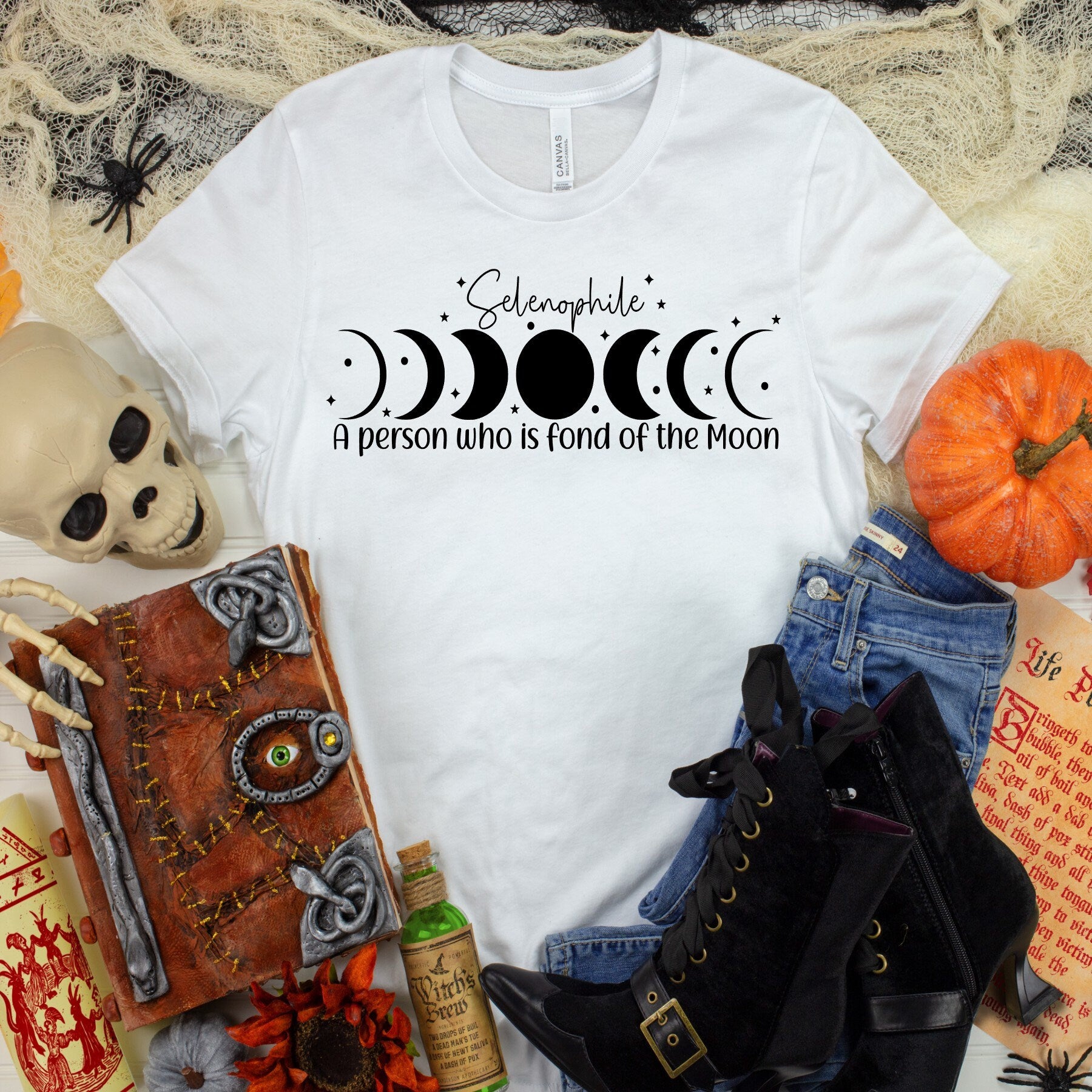 Selenophile Moon Phases Shirt - Lunar Lover Tee