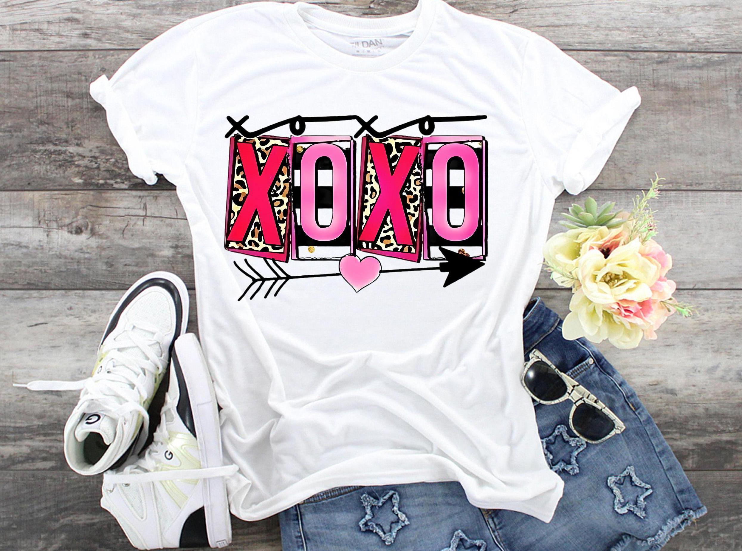 XOXO Valentine Shirt: Leopard & Pink Heart Tee - Bella Canvas